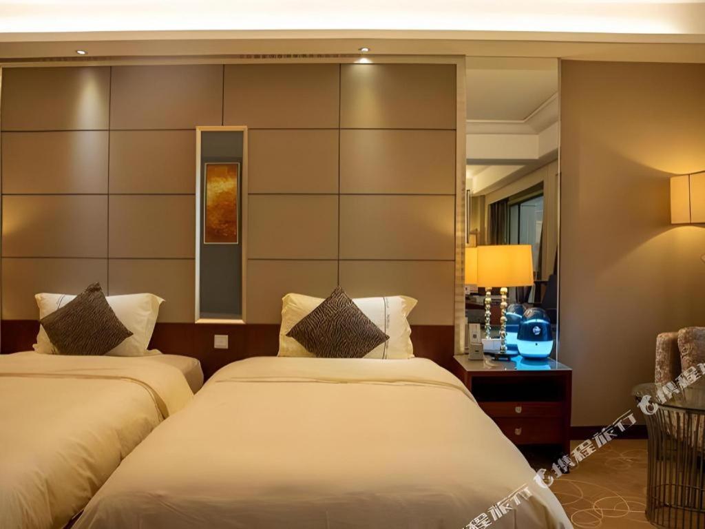 Wellton International Hotel Дунгуань Экстерьер фото